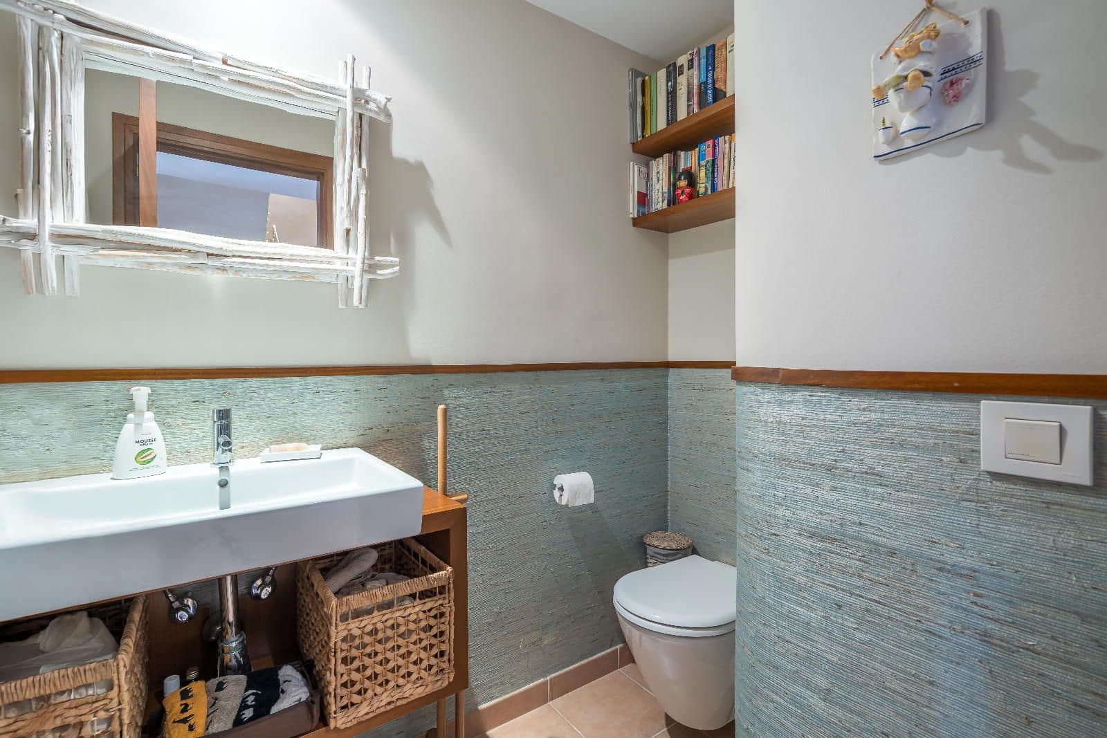 3 bedroom Townhouse for sale in Buger with garage - € 560,000 (Ref: 9142204)