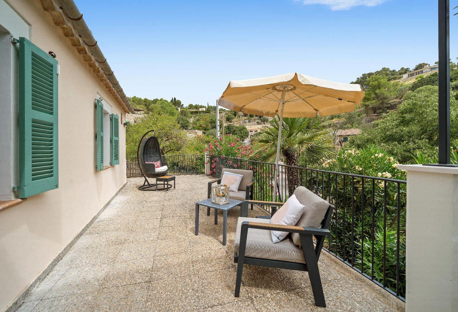 3 soveværelse Byhus til salg i Galilea med swimmingpool garage - € 1.150.000 (Ref: 9161778)