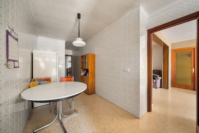 4 soveværelse Lejlighed til salg i La Missió, Palma de Mallorca med garage - € 750.000 (Ref: 9175693)
