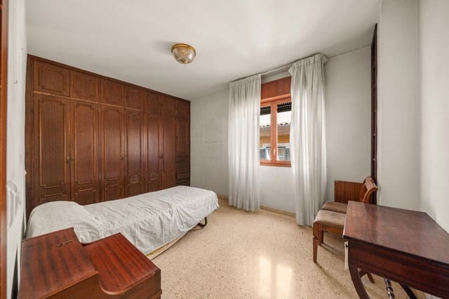 4 soveværelse Lejlighed til salg i La Missió, Palma de Mallorca med garage - € 750.000 (Ref: 9175693)