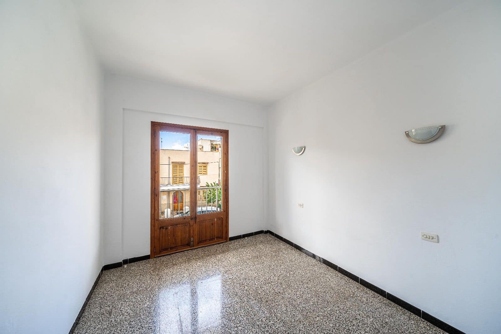 3 bedroom Townhouse for sale in Alcudia with garage - € 440,000 (Ref: 9261982)