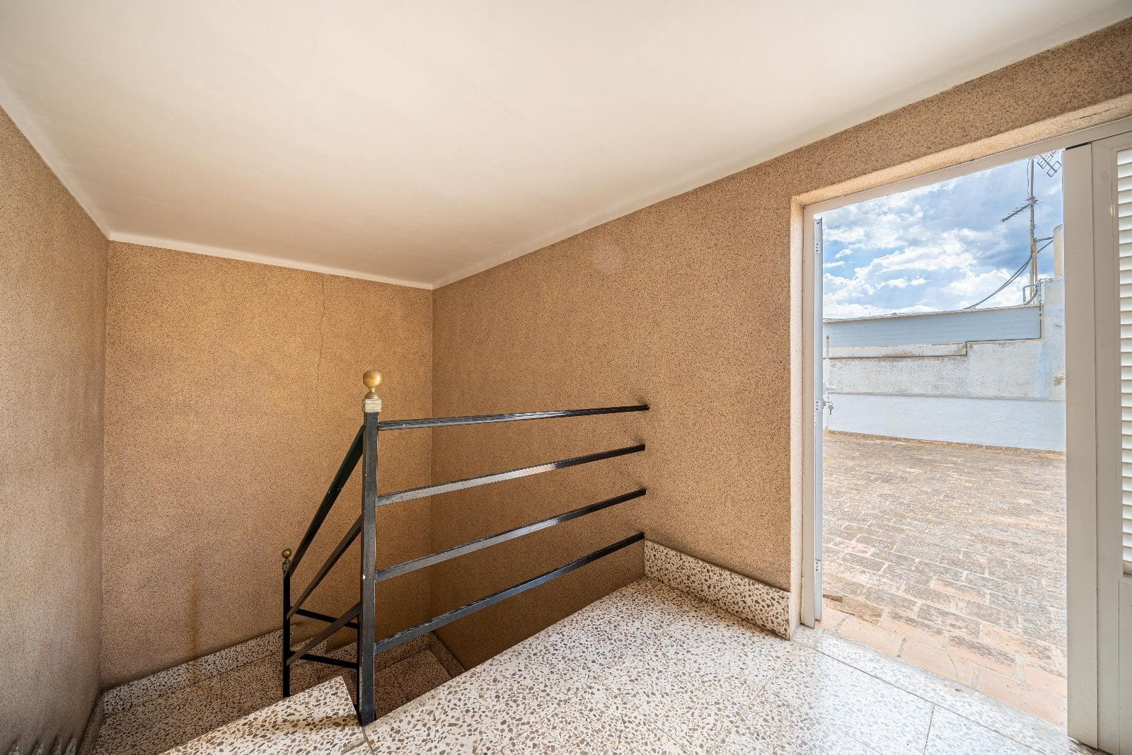 3 bedroom Townhouse for sale in Alcudia with garage - € 440,000 (Ref: 9261982)