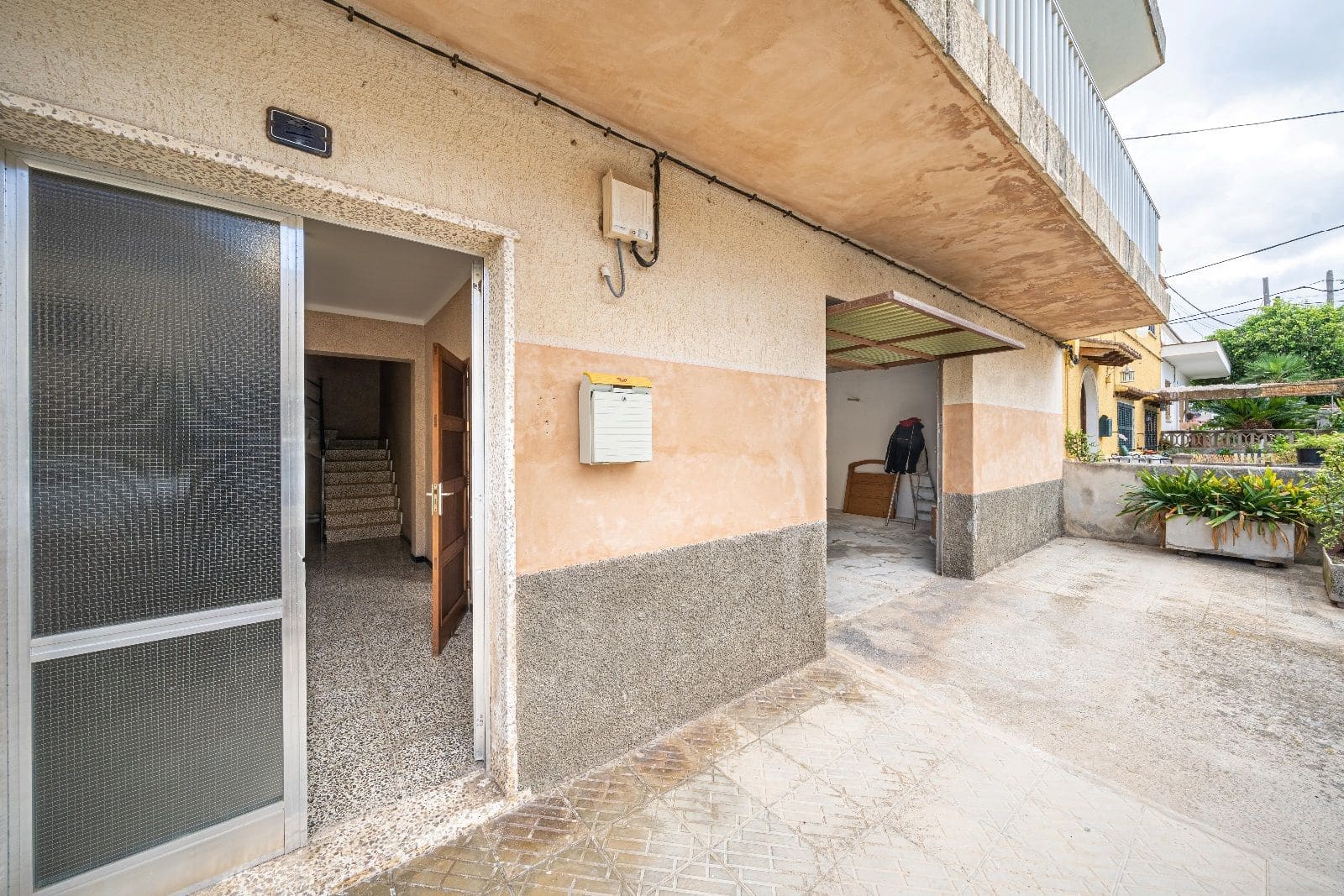 3 bedroom Townhouse for sale in Alcudia with garage - € 440,000 (Ref: 9261982)