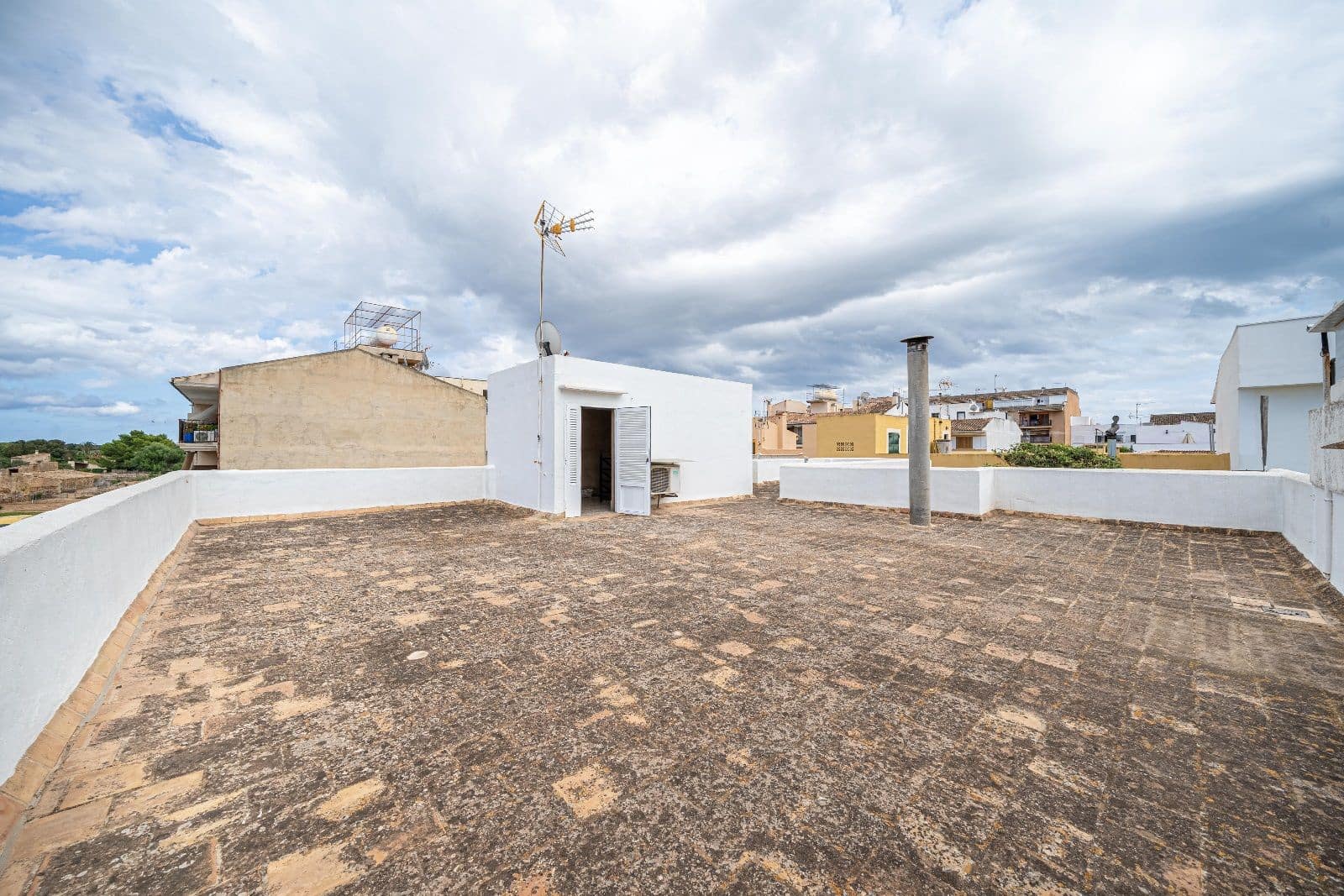 3 bedroom Townhouse for sale in Alcudia with garage - € 440,000 (Ref: 9261982)