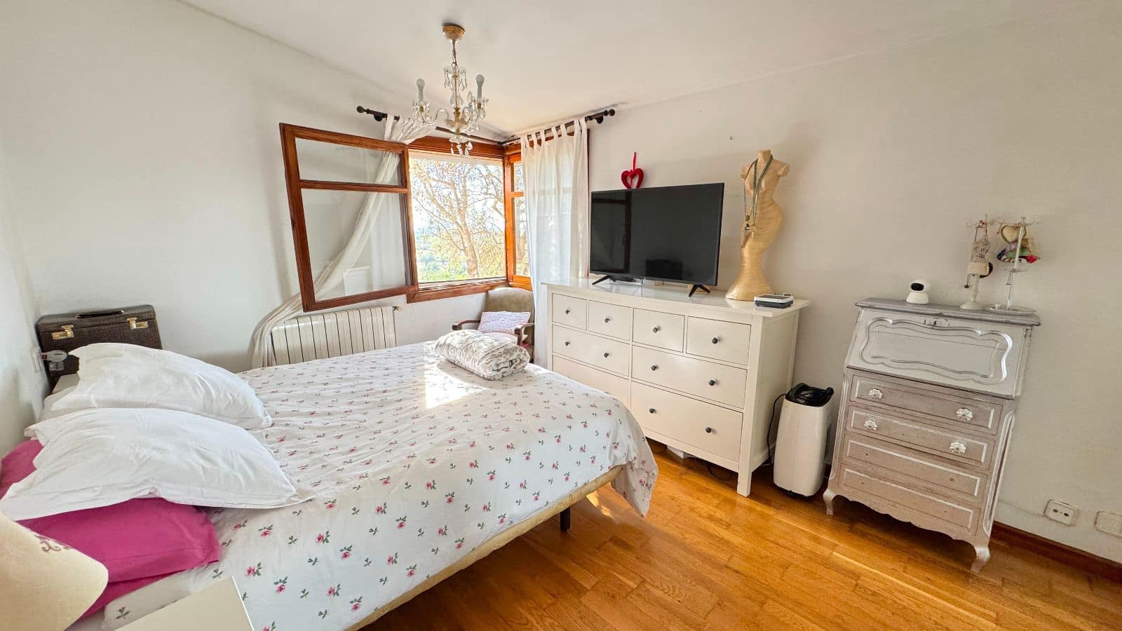 5 soveværelse Byhus til salg i Esporles med swimmingpool garage - € 1.390.000 (Ref: 9288421)