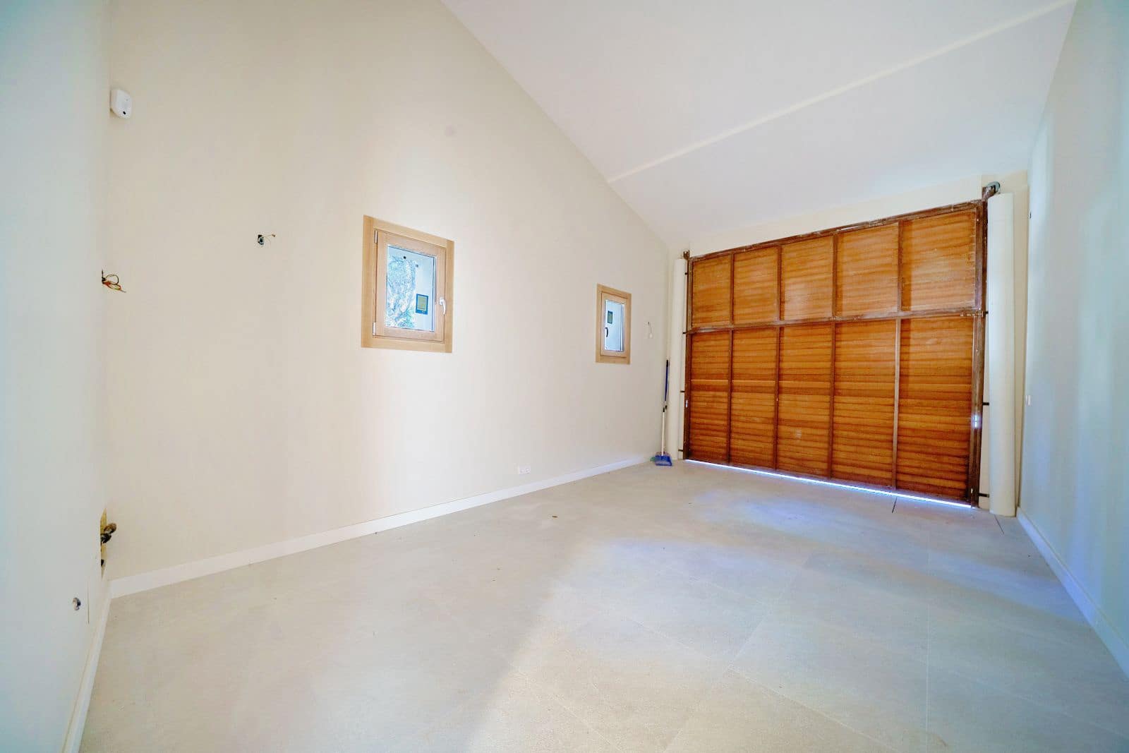 4 soveværelse Byhus til salg i Pollensa / Pollenca med swimmingpool garage - € 2.950.000 (Ref: 9307126)