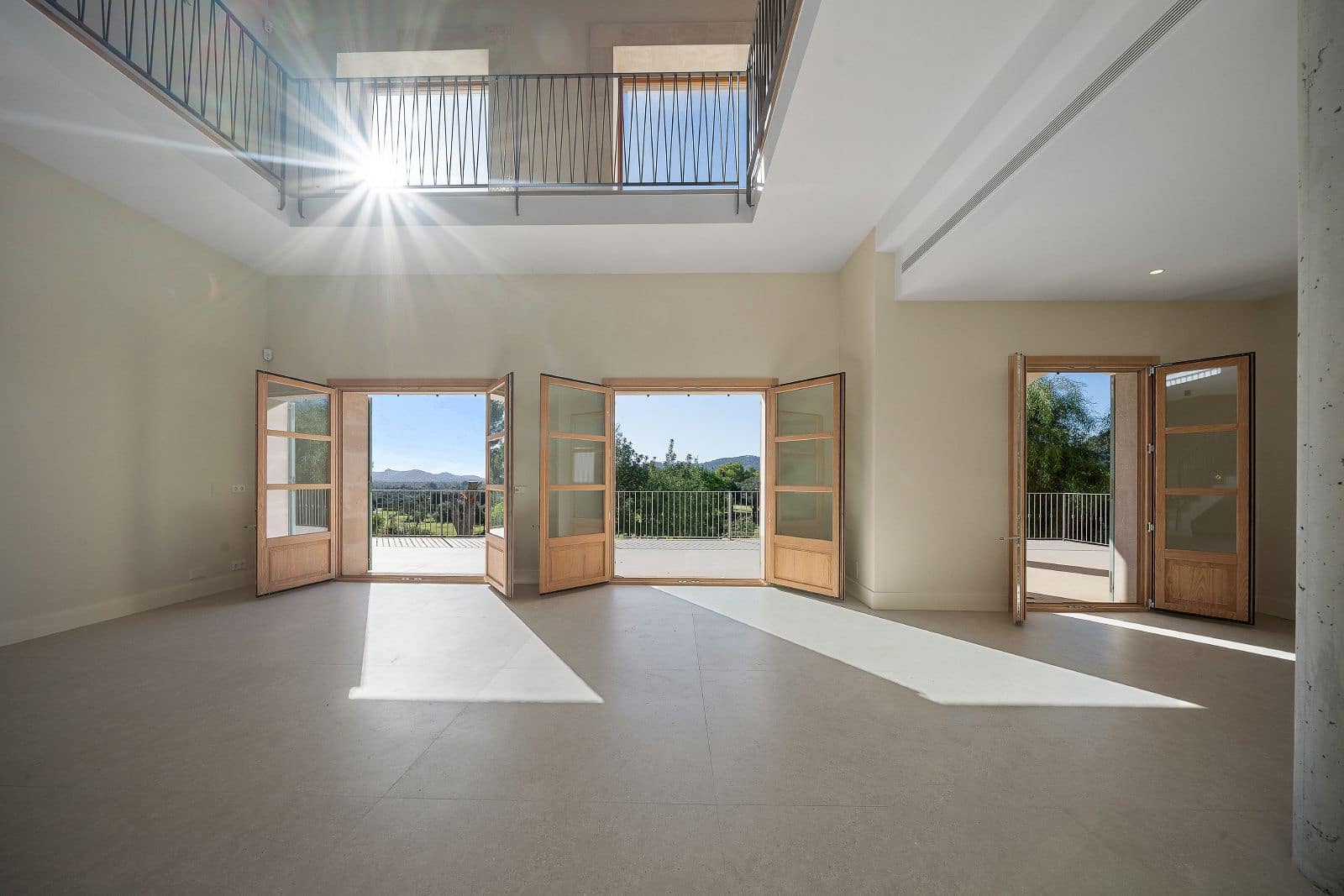 4 soveværelse Byhus til salg i Pollensa / Pollenca med swimmingpool garage - € 2.950.000 (Ref: 9307126)