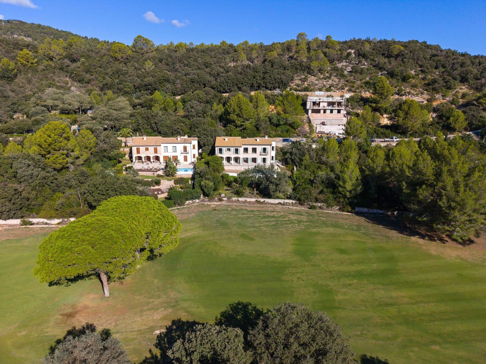 4 soveværelse Byhus til salg i Pollensa / Pollenca med swimmingpool garage - € 2.950.000 (Ref: 9307126)