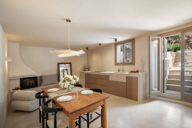 3 soveværelse Byhus til salg i Caimari, Selva med swimmingpool - € 1.250.000 (Ref: 9360252)