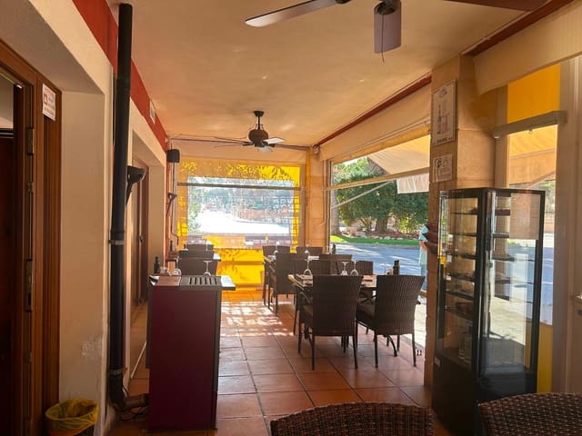 Erhverv til salg i El Toro / Port Adriano, Calvià med garage - € 1.650.000 (Ref: 9374296)