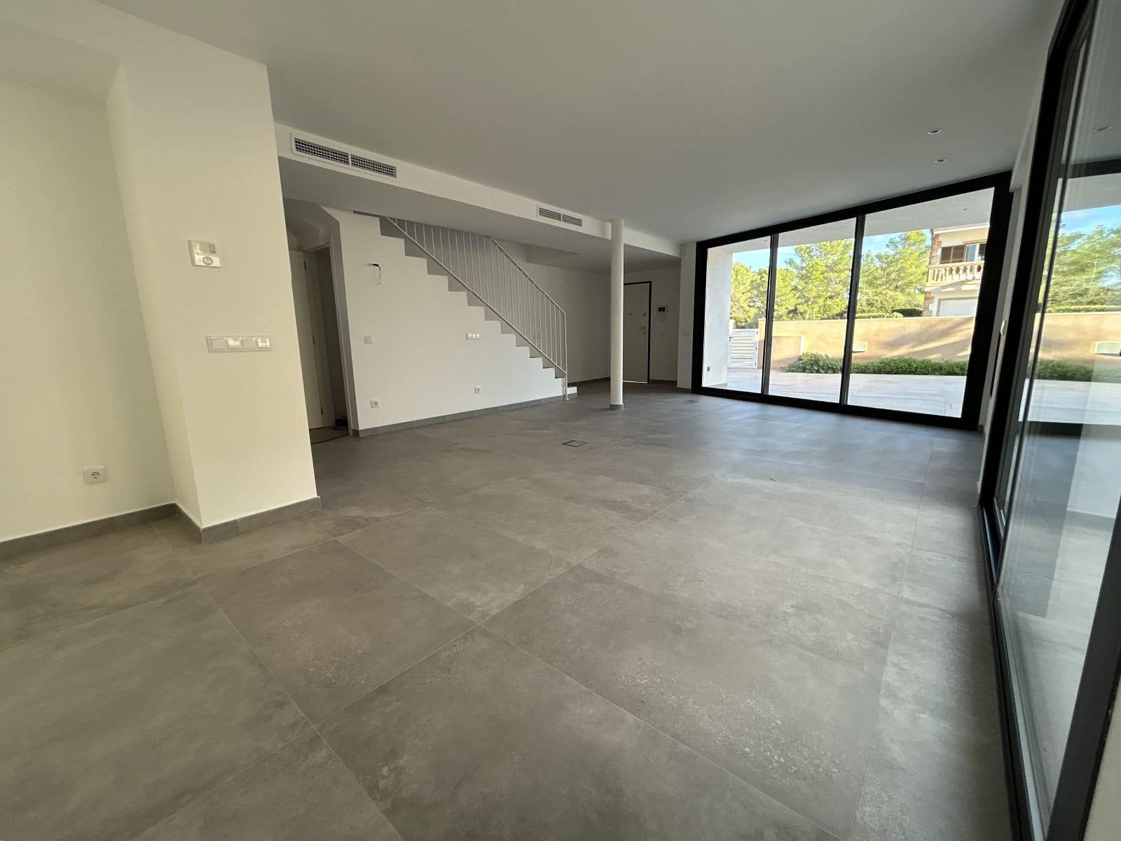 4 sypialnia Dom na sprzedaż w Son Serra de Marina z basenem garażem - 789 000 € (Ref: 9391208)