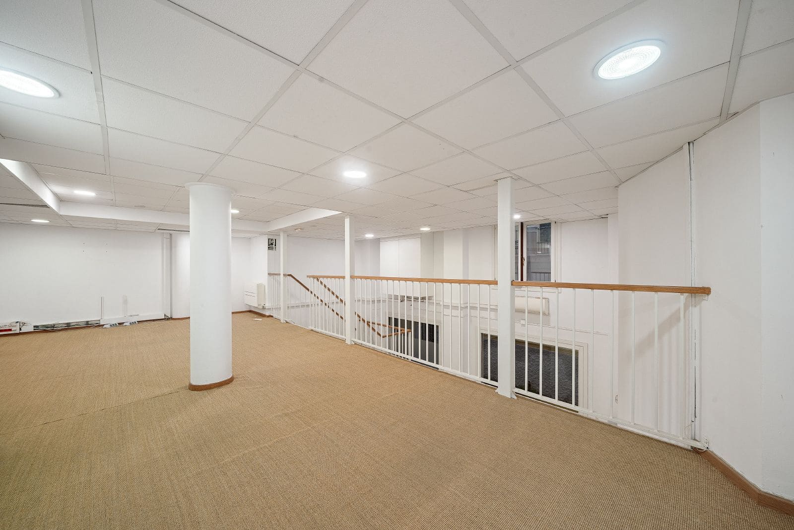 Kommersiell til leie i Palma de Mallorca med garasje - € 3 747 (Ref: 9396839)