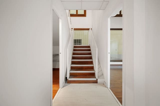 Erhverv til leje i La Llotja - Born, Palma de Mallorca med garage - € 2.627 (Ref: 9396840)