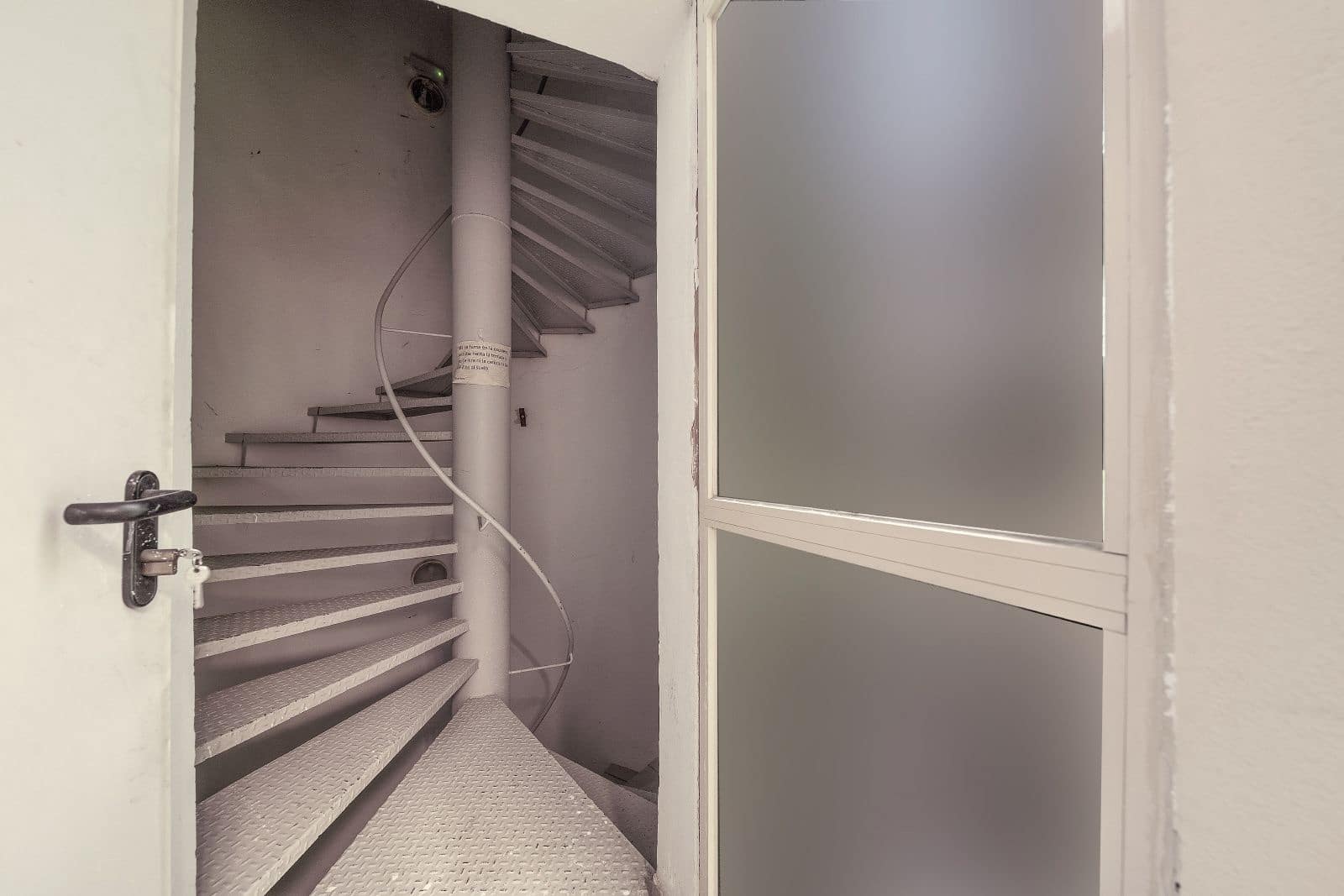 Gewerbe zu vermieten in Palma de Mallorca mit Garage - 4.523 € (Ref: 9396890)