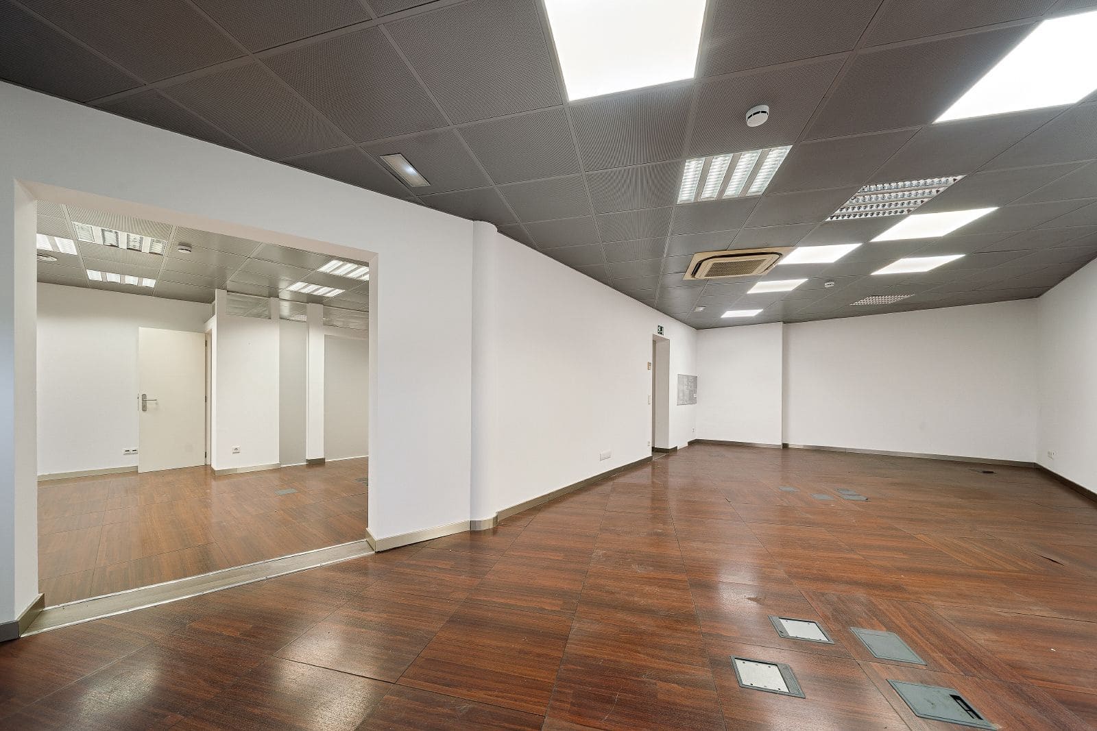 Gewerbe zu vermieten in Palma de Mallorca mit Garage - 4.523 € (Ref: 9396890)