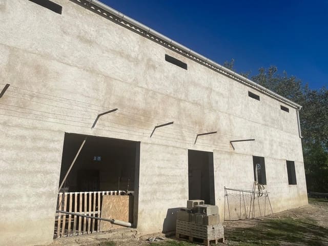 5 bedroom Finca/Country House for sale in Moscari, Selva with pool garage - € 795,000 (Ref: 9402584)