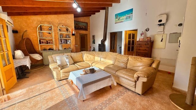 4 camera da letto Finca/Casa di Campagna in vendita in Inca con piscina garage - 685.000 € (Rif: 9404654)