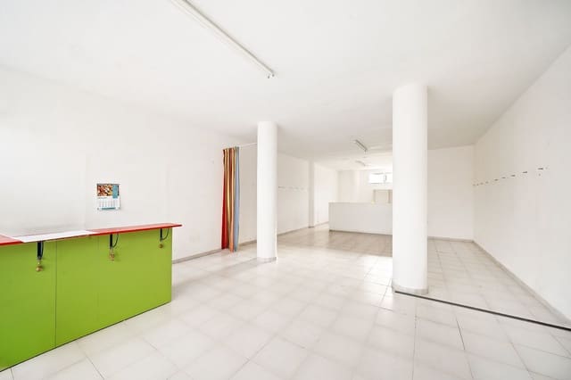 Commercial for sale in Port de Pollença, Pollensa / Pollença - € 195,000 (Ref: 9415110)