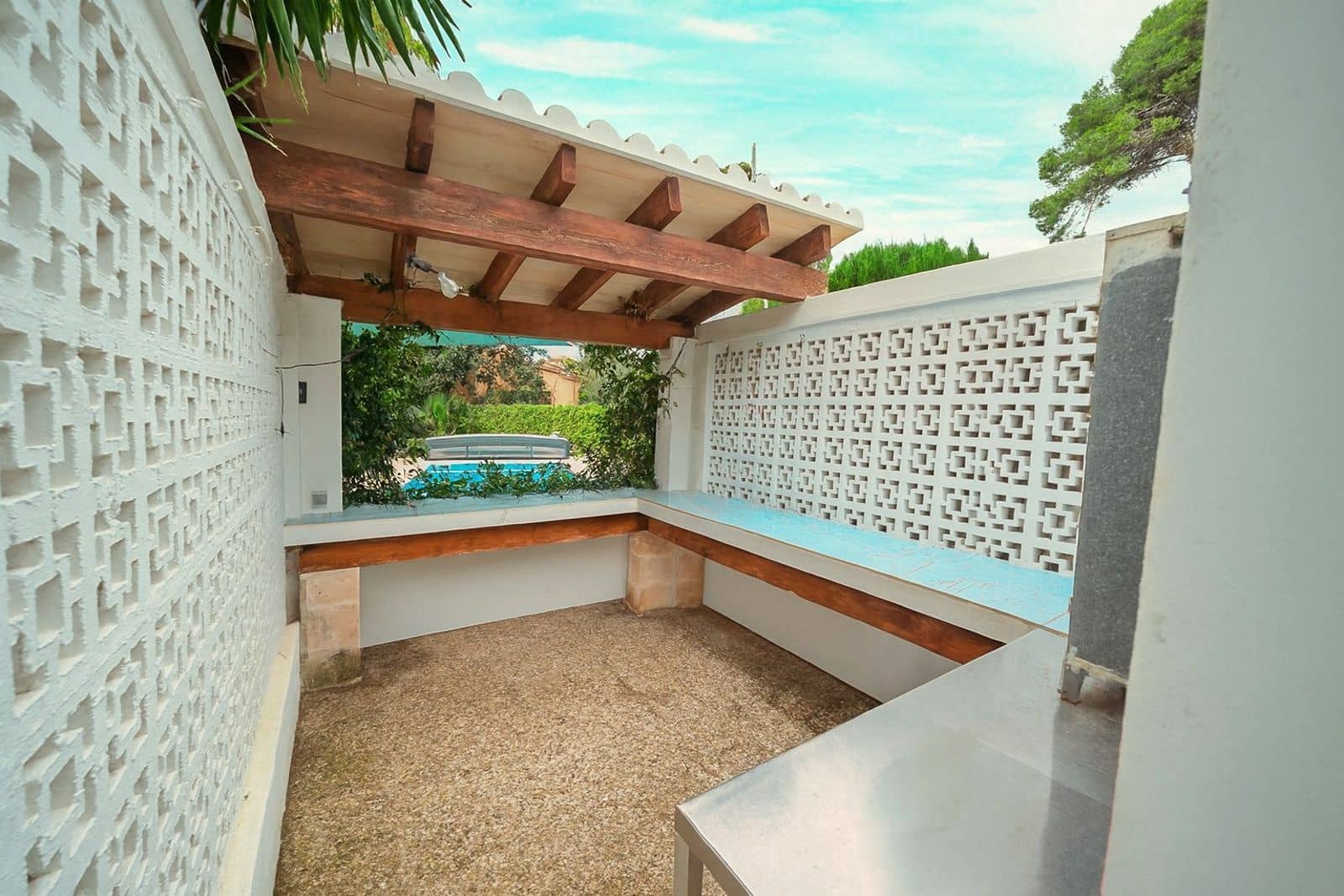 5 soveværelse Byhus til salg i Costa de los Pinos med swimmingpool garage - € 1.995.000 (Ref: 9447034)