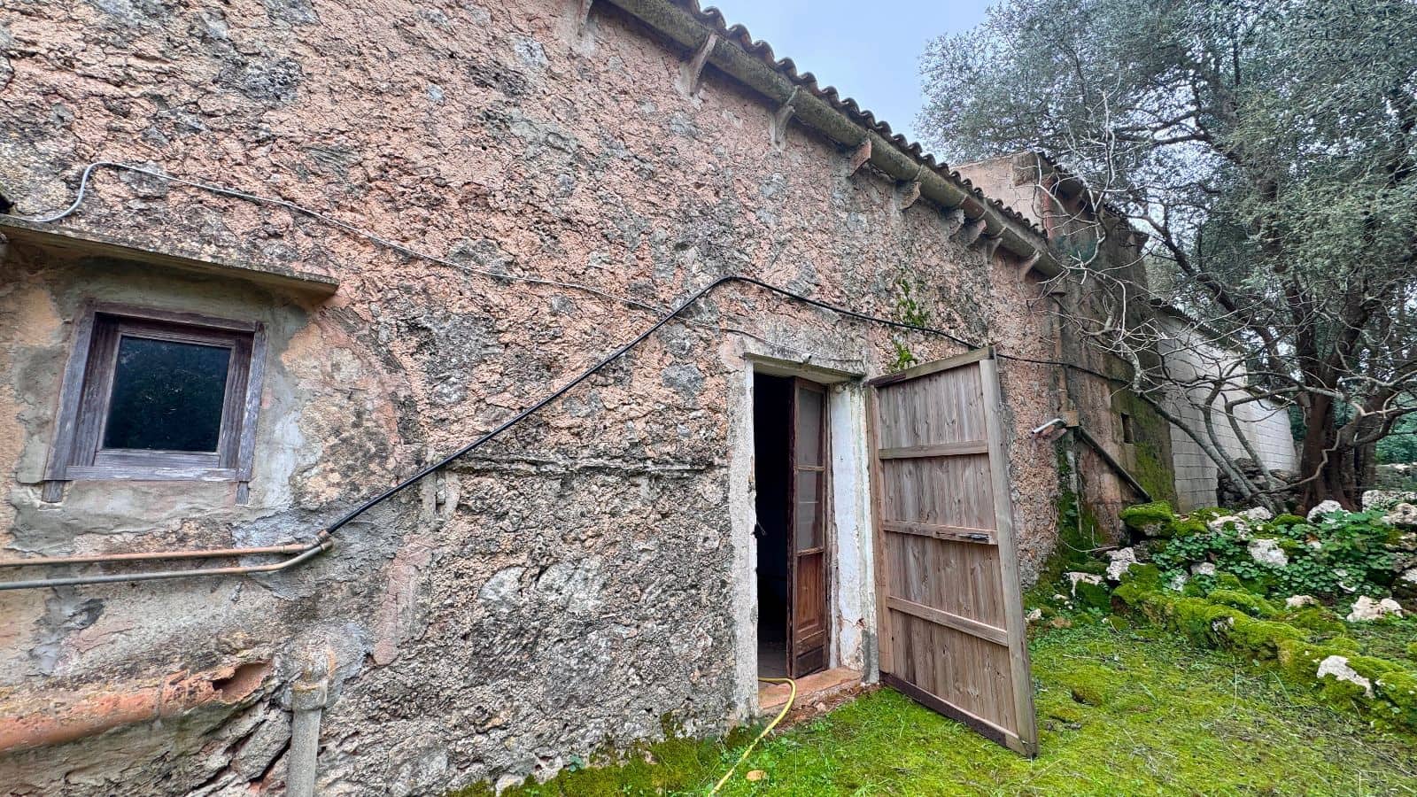 6 soveværelse Finca/Landehus til salg i Manacor med garage - € 2.200.000 (Ref: 9462807)