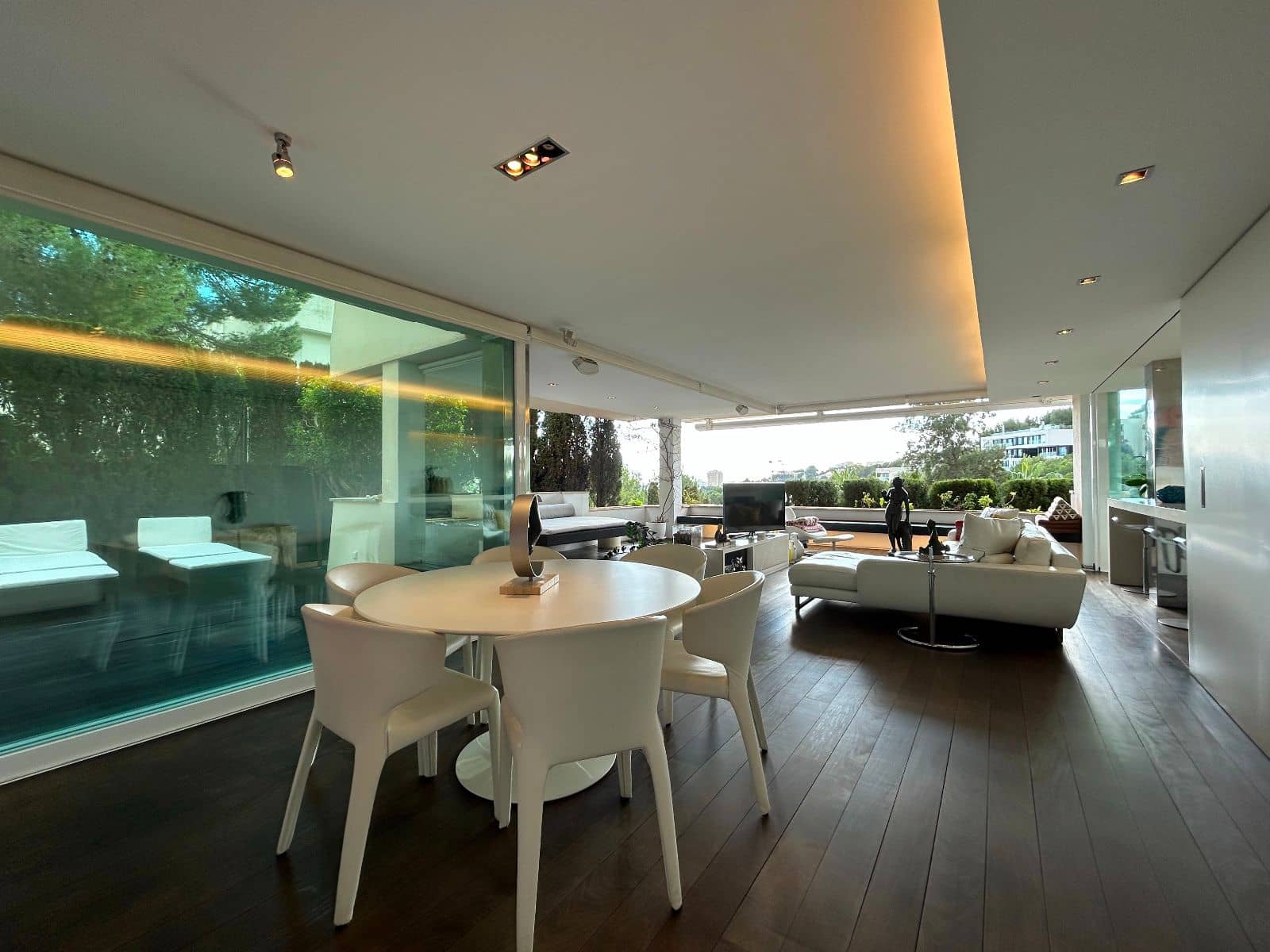 2 makuuhuone Asunto myytävänä paikassa Cas Catala mukana uima-altaan 
autotalli - 1 390 000 € (Ref: 9467628)