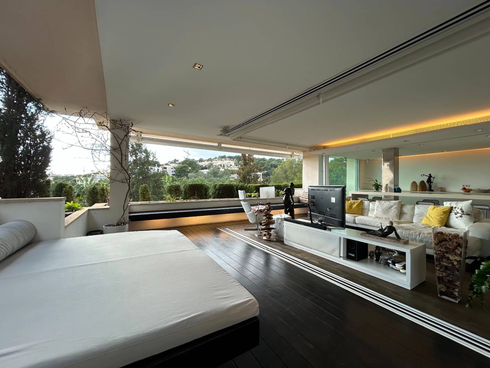 2 makuuhuone Asunto myytävänä paikassa Cas Catala mukana uima-altaan 
autotalli - 1 390 000 € (Ref: 9467628)