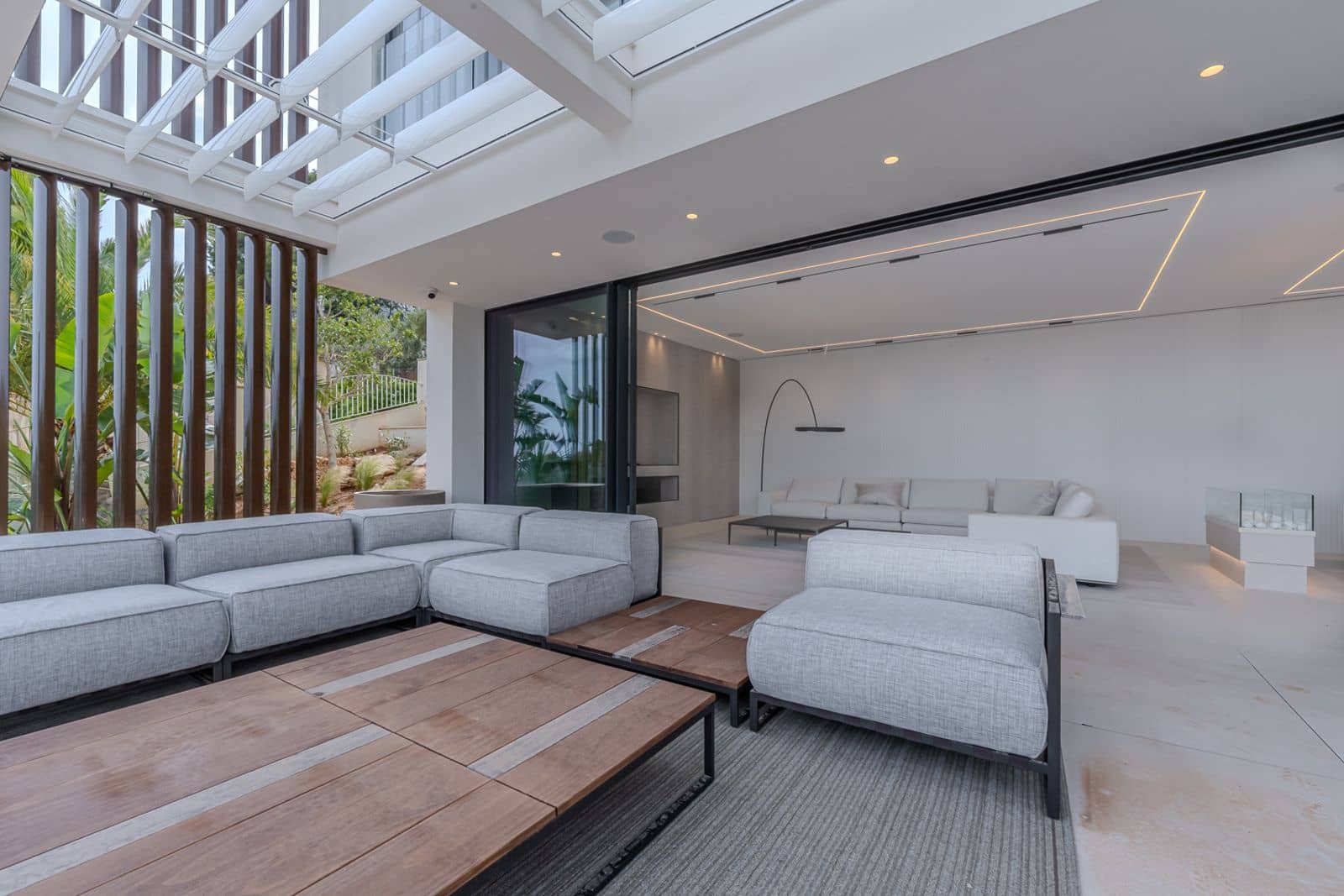 5 quarto Casa em Banda para venda em Costa d'en Blanes com piscina garagem - 8 590 000 € (Ref: 9471273)