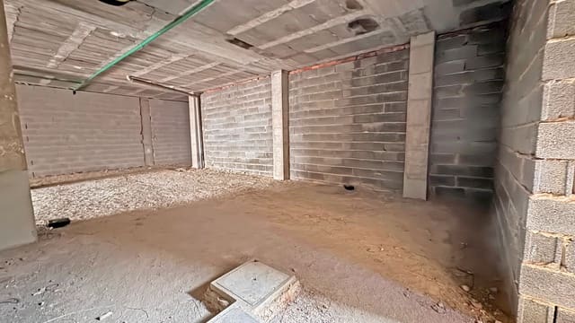 Kommersiell til salgs i El Viver, Palma de Mallorca - € 245 000 (Ref: 9487146)