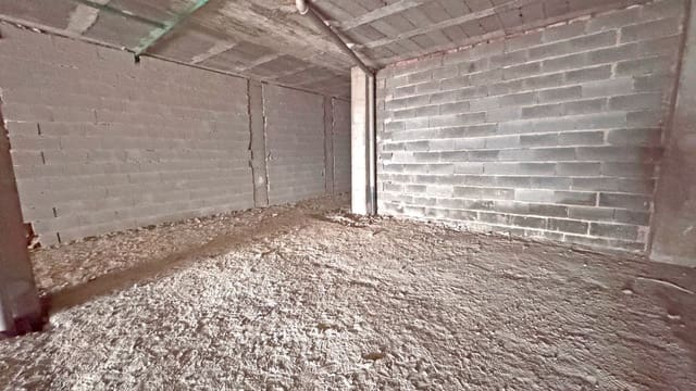 Kommersiell til salgs i El Viver, Palma de Mallorca - € 245 000 (Ref: 9487146)