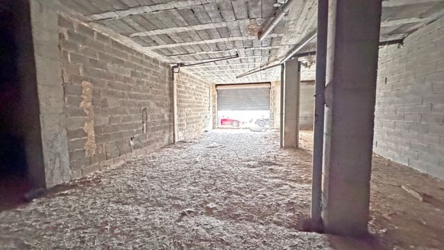 Kommersiell til salgs i El Viver, Palma de Mallorca - € 245 000 (Ref: 9487146)