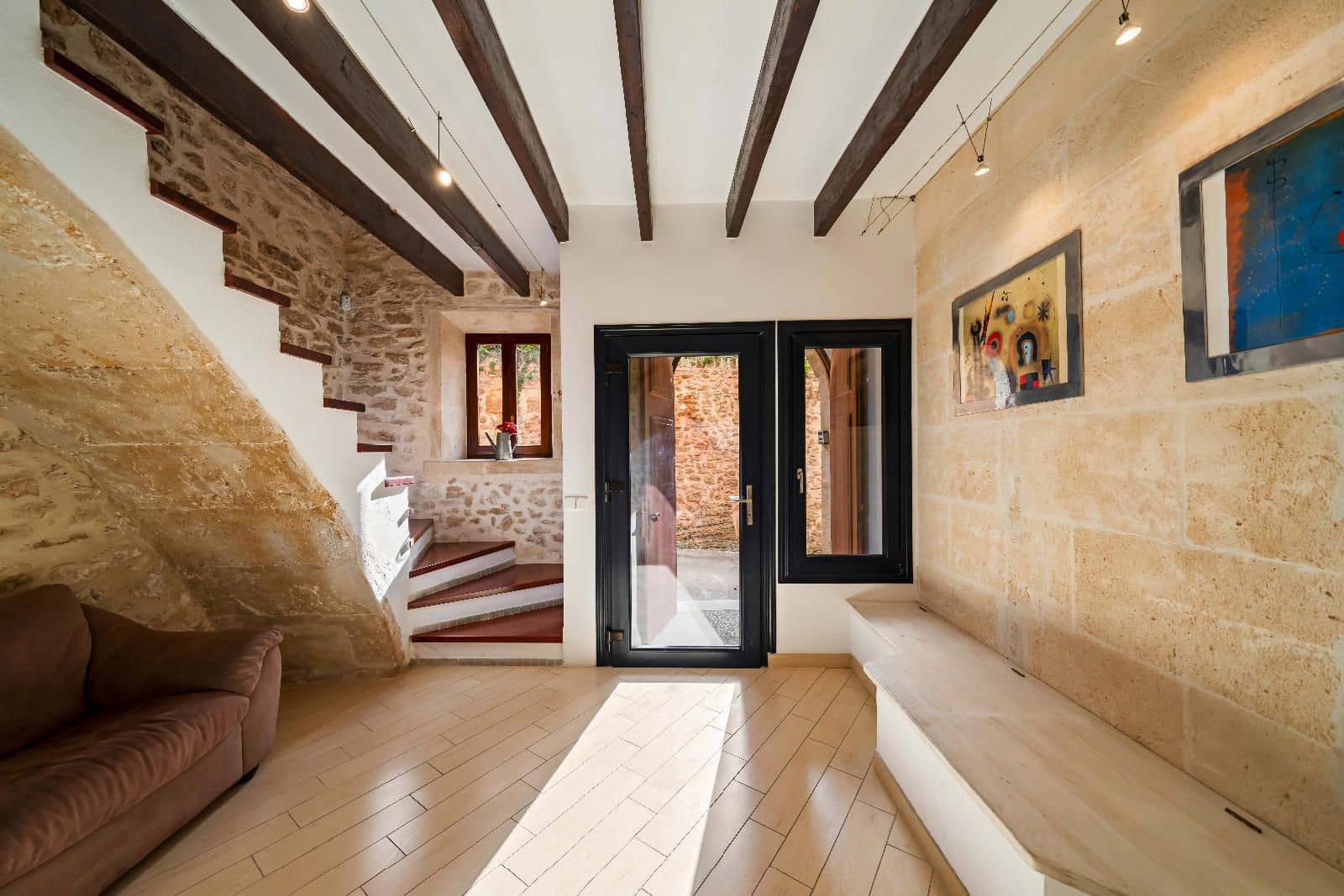 4 bedroom Townhouse for sale in Alcudia - € 550,000 (Ref: 9523096)