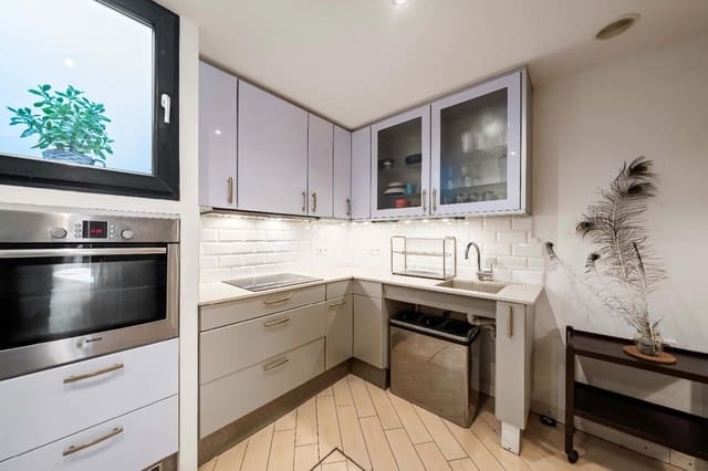 4 soverom Hus til salgs i Alcúdia - € 545 000 (Ref: 9523096)