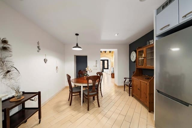 4 soverom Hus til salgs i Alcúdia - € 545 000 (Ref: 9523096)