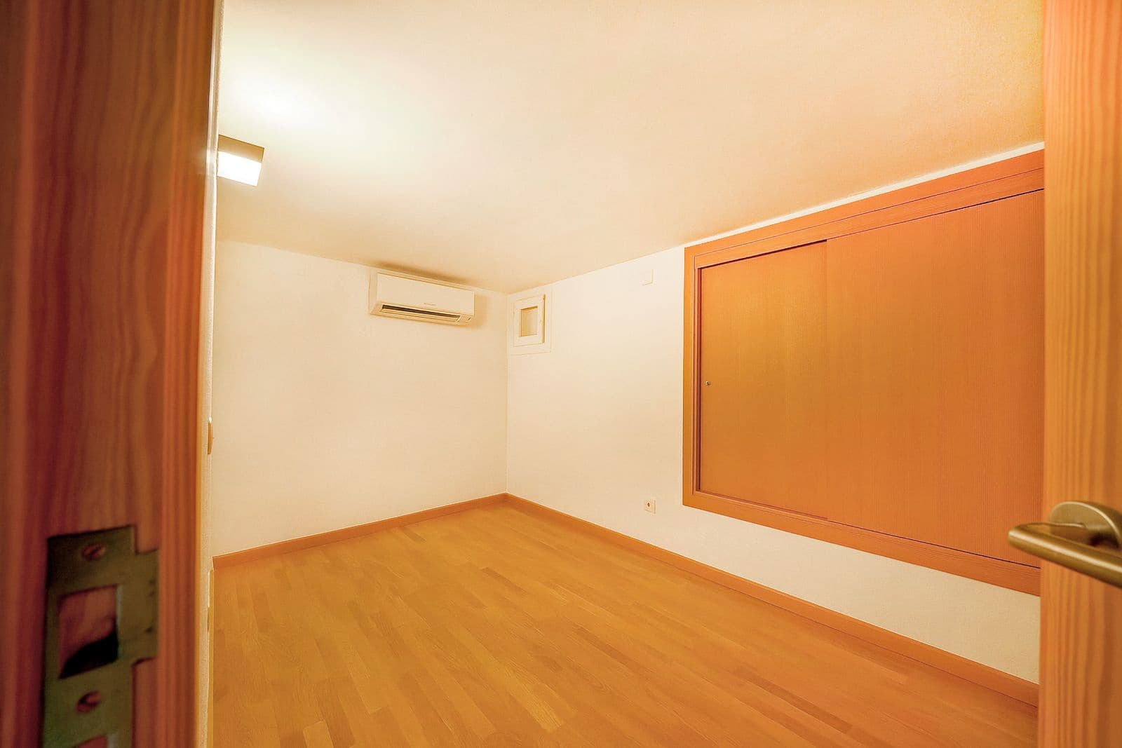 3 bedroom Flat for sale in Alcudia with garage - € 460,000 (Ref: 9523099)