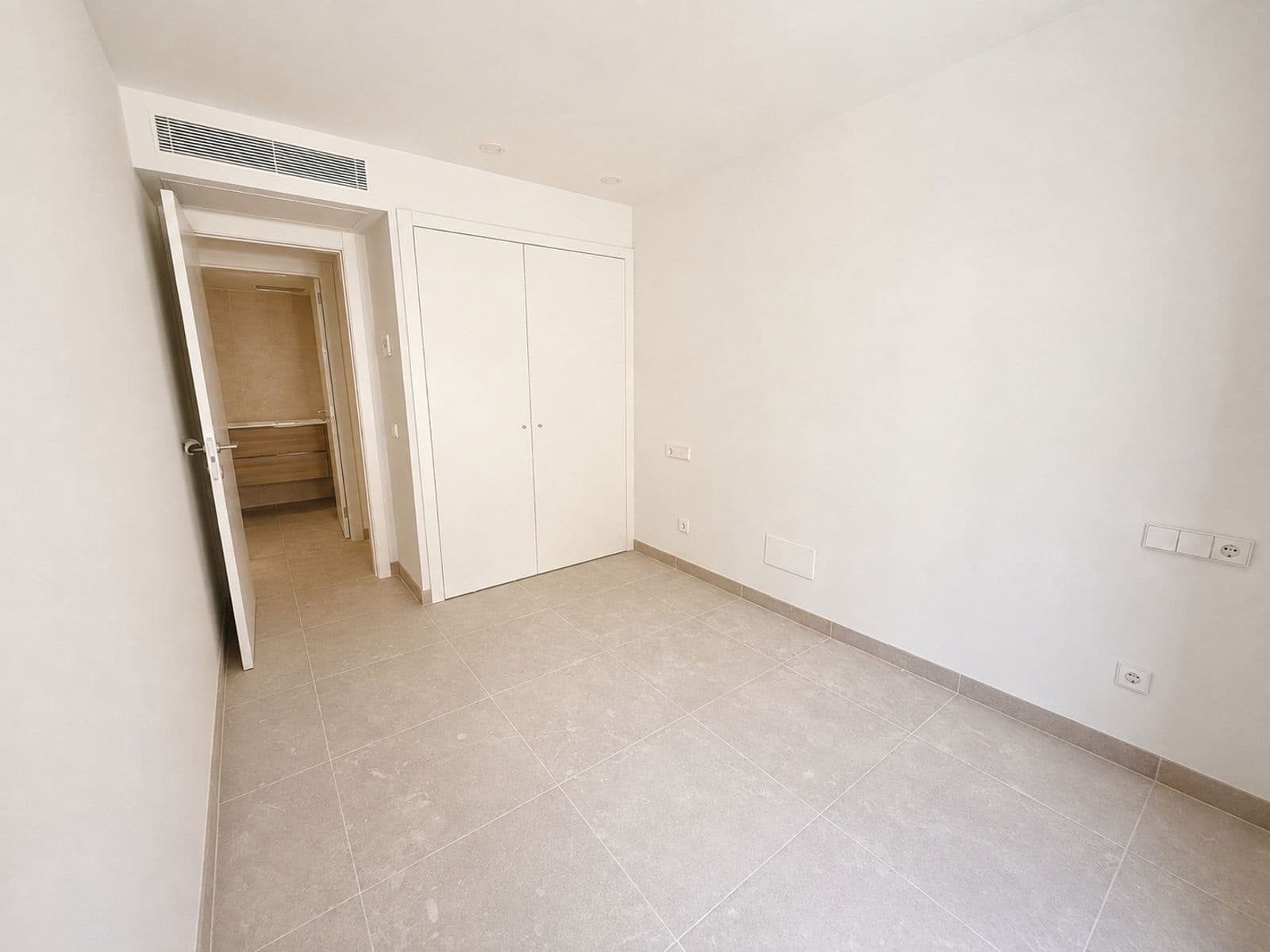 2 bedroom Flat for sale in Bunyola with pool - € 550,000 (Ref: 9523100)