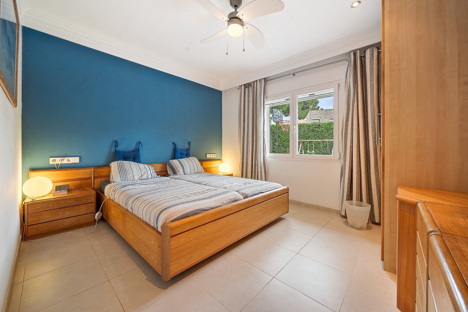 5 bedroom Townhouse for sale in Costa de los Pinos with pool garage - € 1,995,000 (Ref: 9523106)