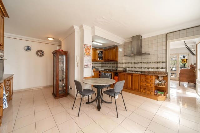 4 soveværelse Lejlighed til salg i Puerto de Alcudia, Alcúdia - € 395.000 (Ref: 9523118)