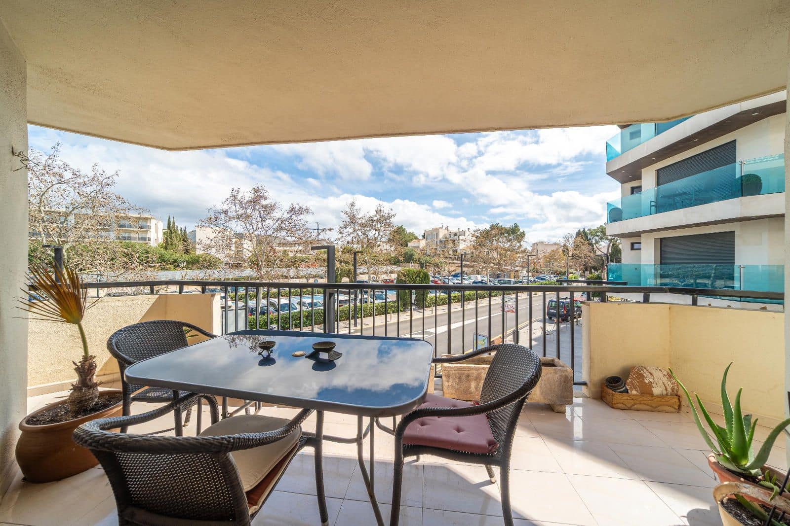 4 soveværelse Lejlighed til salg i Puerto de Alcudia - € 395.000 (Ref: 9523118)