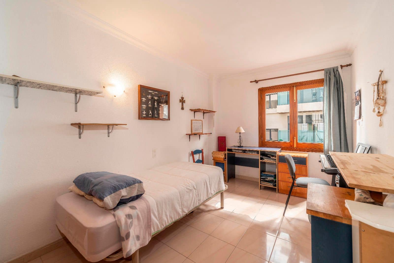 4 soveværelse Lejlighed til salg i Puerto de Alcudia - € 395.000 (Ref: 9523118)