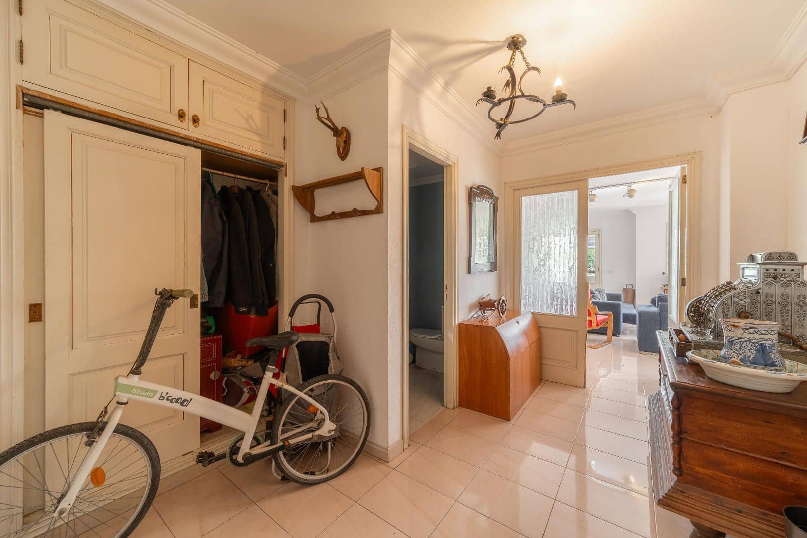 4 soveværelse Lejlighed til salg i Puerto de Alcudia - € 395.000 (Ref: 9523118)