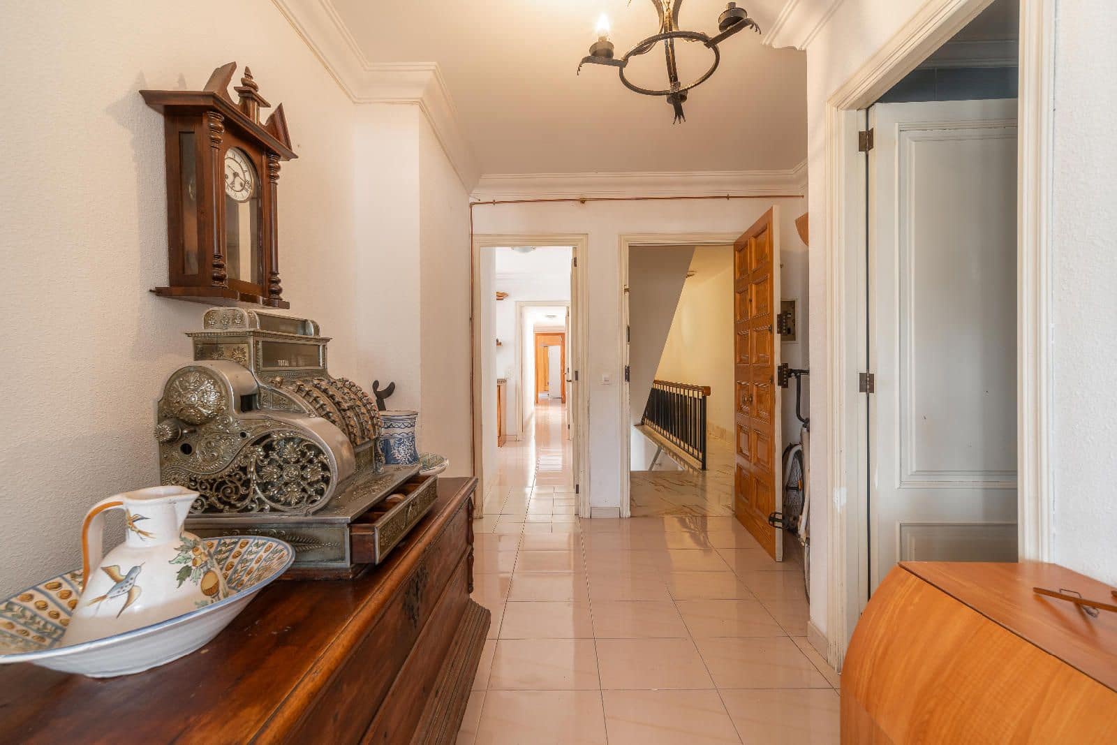 4 soveværelse Lejlighed til salg i Puerto de Alcudia - € 395.000 (Ref: 9523118)