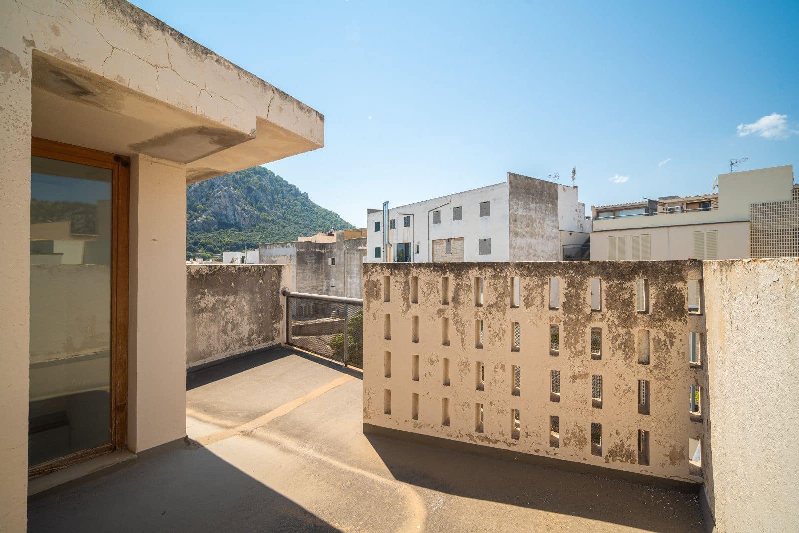 3 bedroom Flat for sale in Pollensa / Pollenca - € 530,000 (Ref: 9523119)