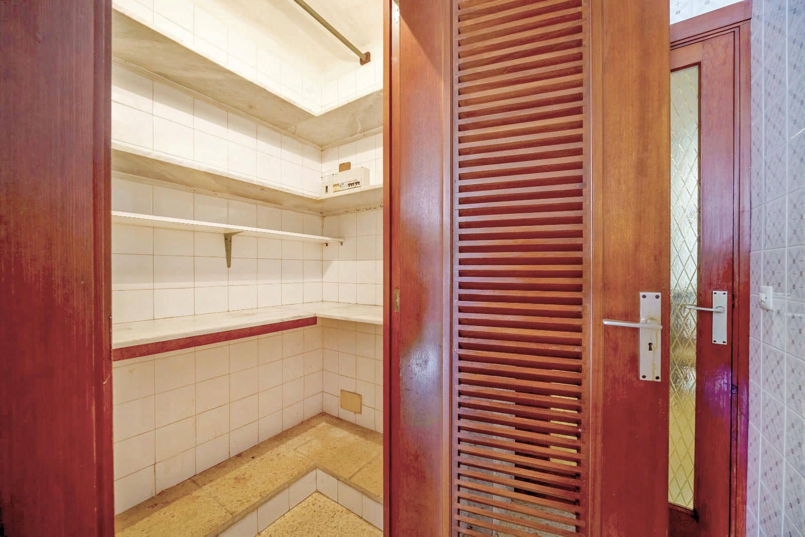 4 bedroom Flat for sale in Palma de Mallorca with garage - € 750,000 (Ref: 9523123)