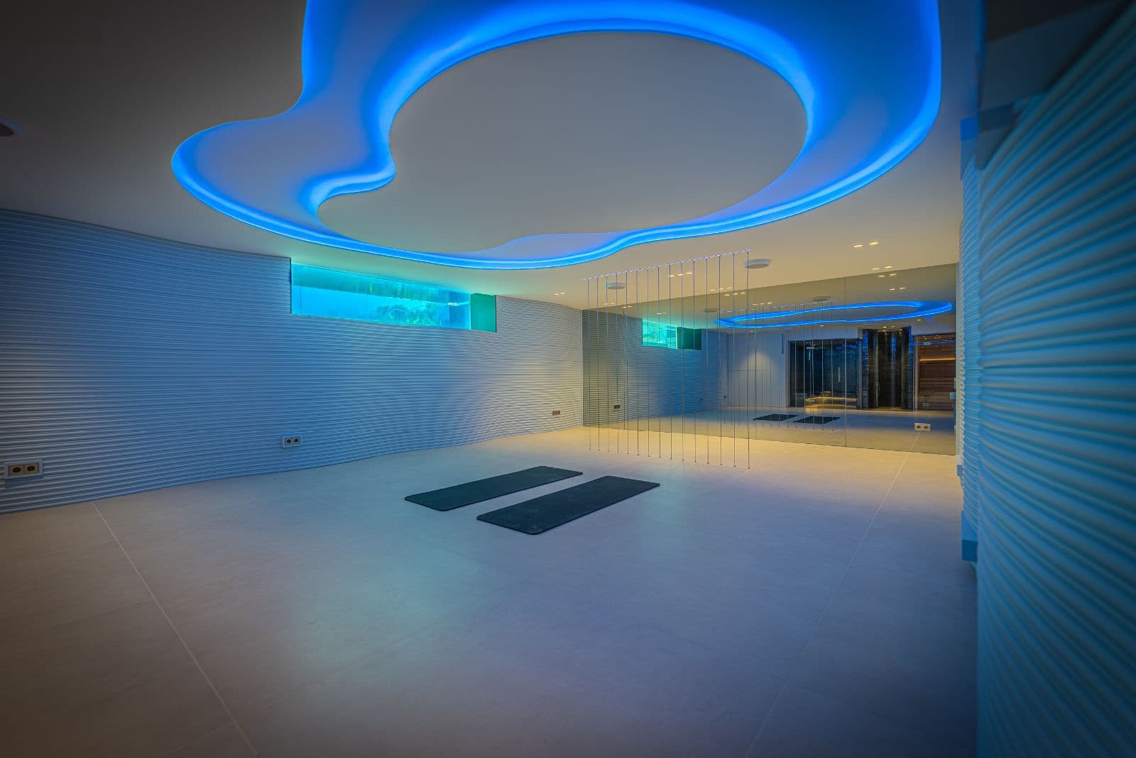 5 sypialnia Dom na sprzedaż w Costa d'en Blanes z basenem garażem - 8 590 000 € (Ref: 9523126)