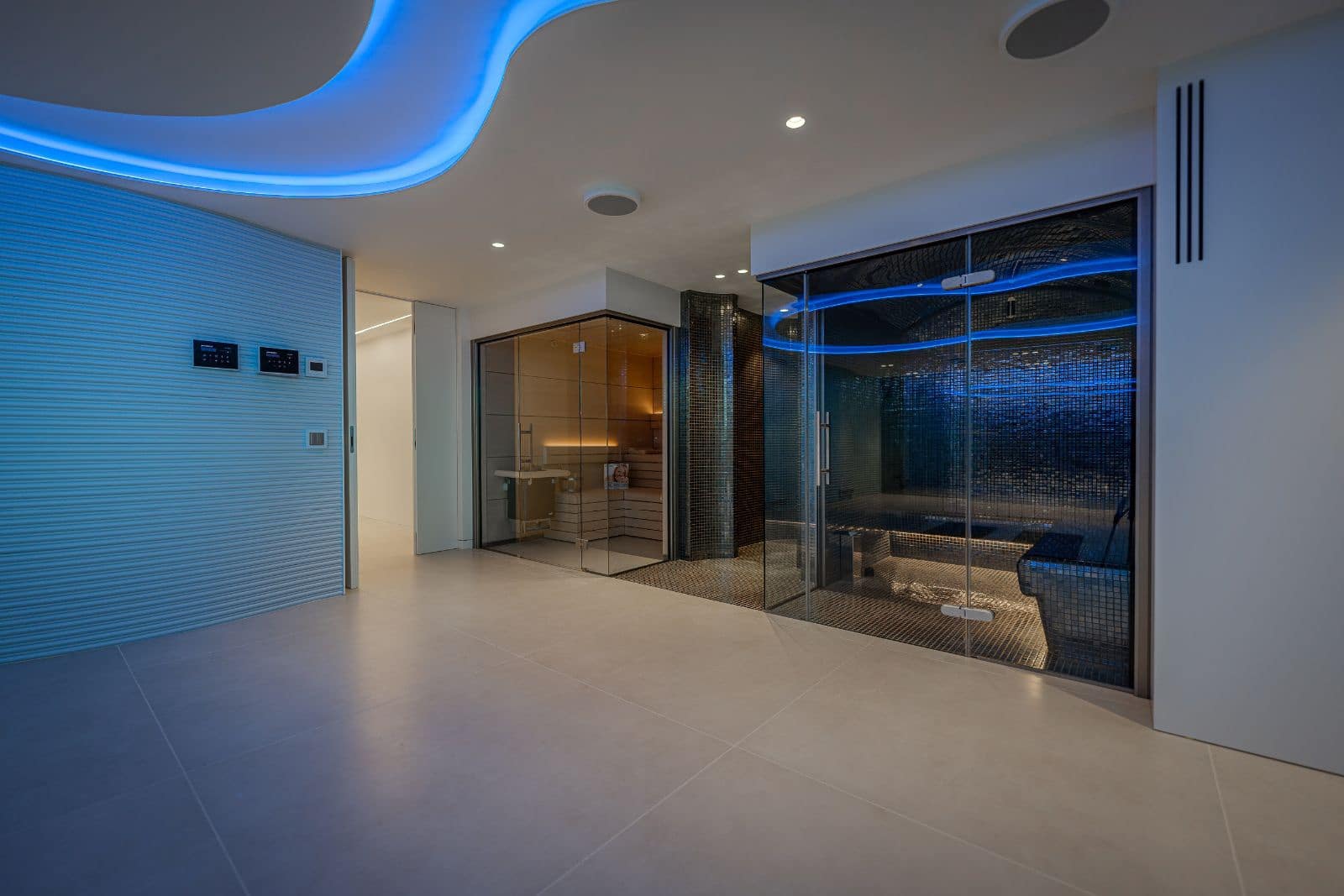 5 sypialnia Dom na sprzedaż w Costa d'en Blanes z basenem garażem - 8 590 000 € (Ref: 9523126)