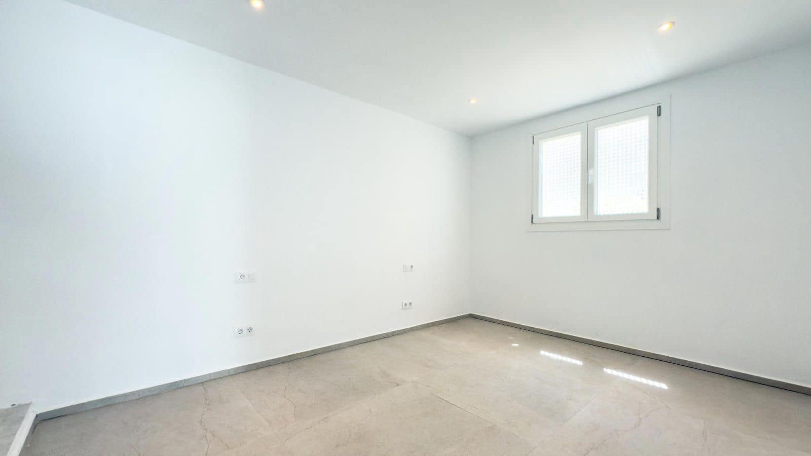 2 quarto Penthouse para venda em Cala d'Or - 330 000 € (Ref: 9523129)