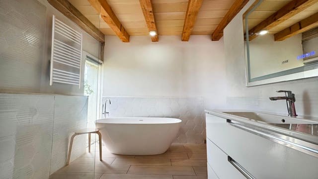 4 sypialnia Finka/Dom wiejski na sprzedaż w Manacor z basenem garażem - 790 000 € (Ref: 9523135)