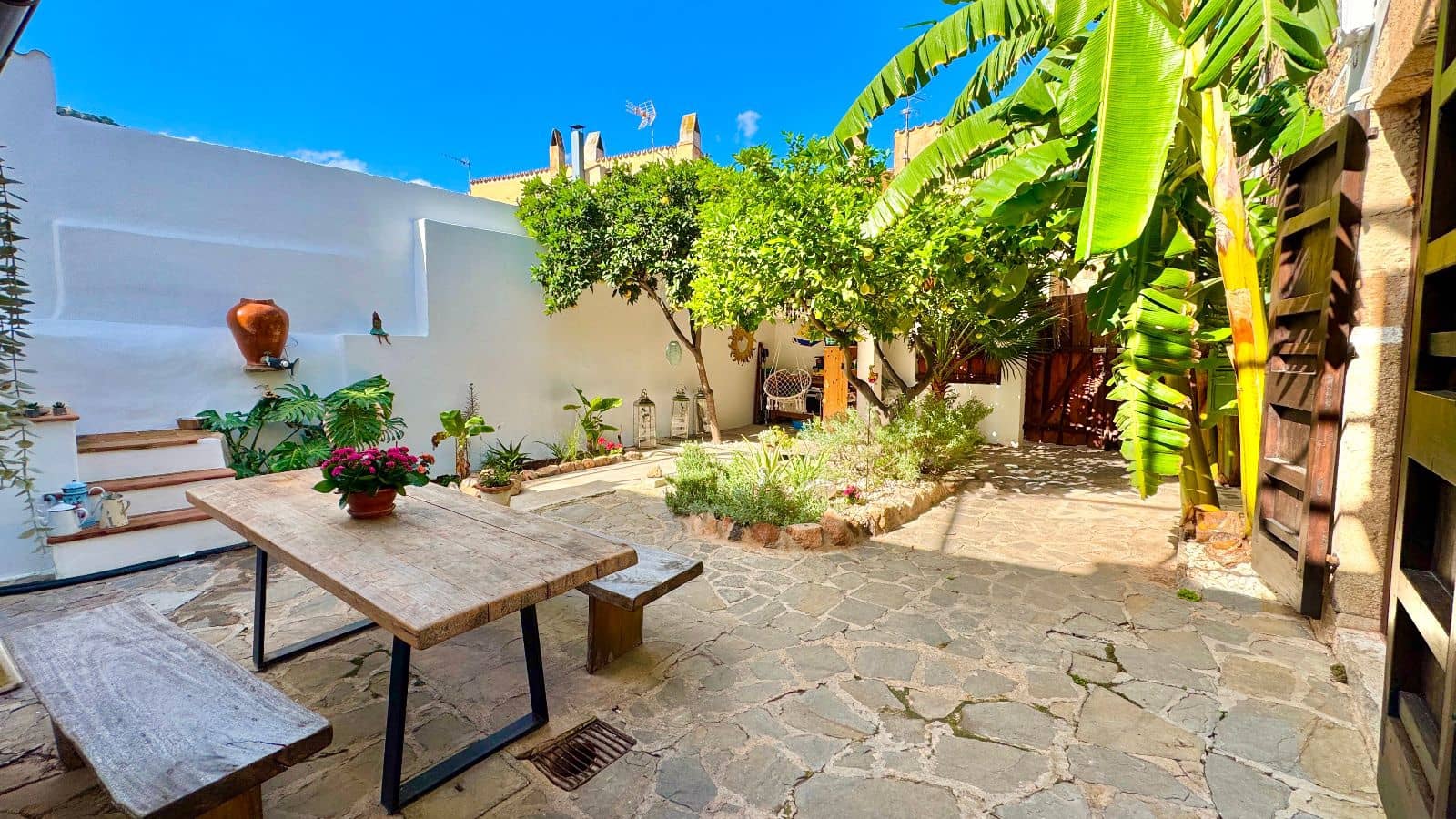 2 bedroom Townhouse for sale in Esporles - € 998,000 (Ref: 9523137)