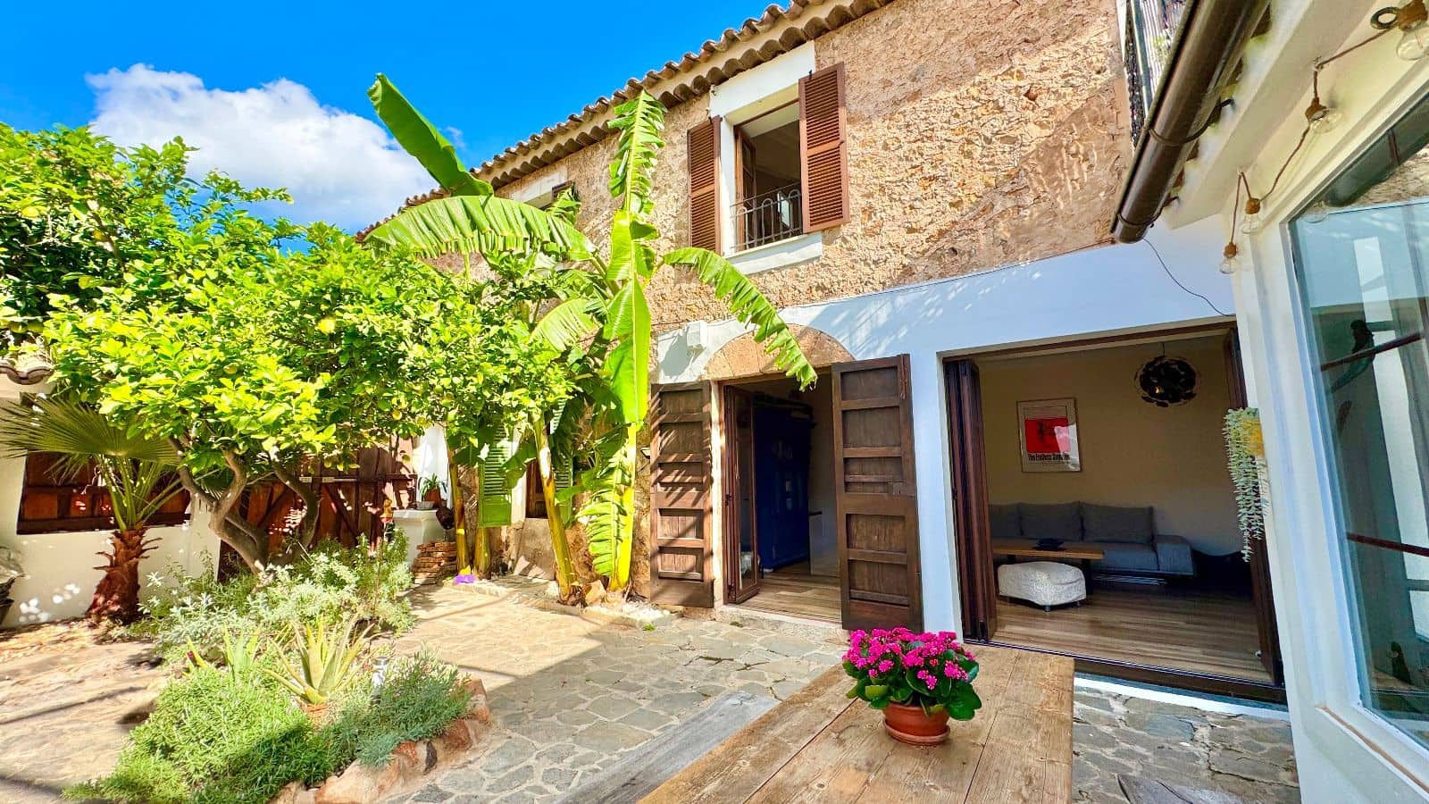 2 bedroom Townhouse for sale in Esporles - € 998,000 (Ref: 9523137)