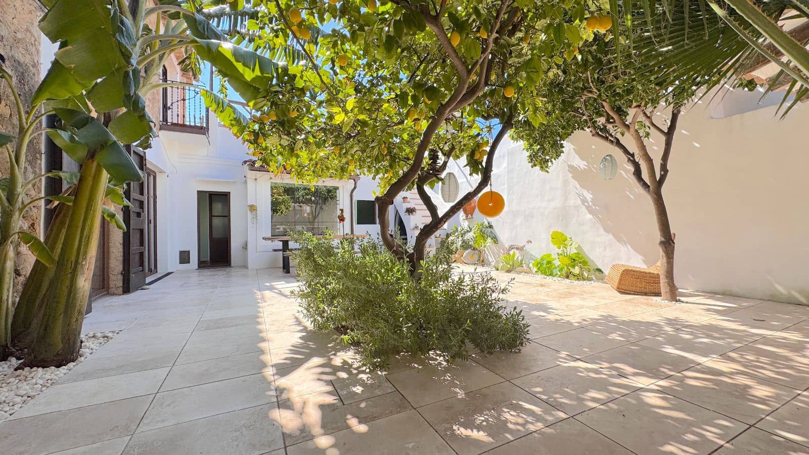 2 bedroom Townhouse for sale in Esporles - € 895,000 (Ref: 9523137)